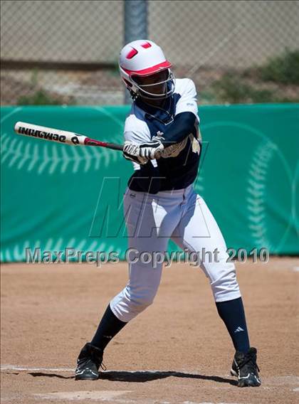 Thumbnail 3 in Christian vs Mater Dei (CIF SDS D4 Final) photogallery.