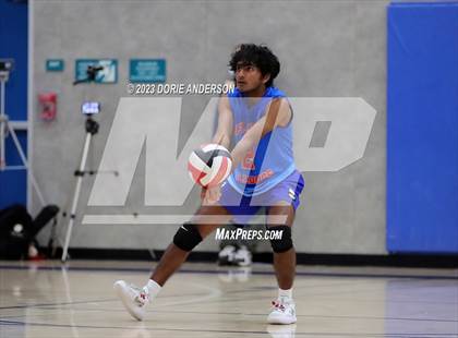 Thumbnail 3 in Jesuit @ Folsom photogallery.