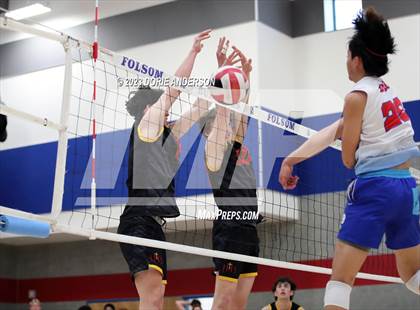 Thumbnail 2 in Jesuit @ Folsom photogallery.