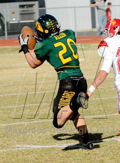 Thumbnail 1 in Show Low vs. Seton Catholic (AIA D4 Playoffs) photogallery.