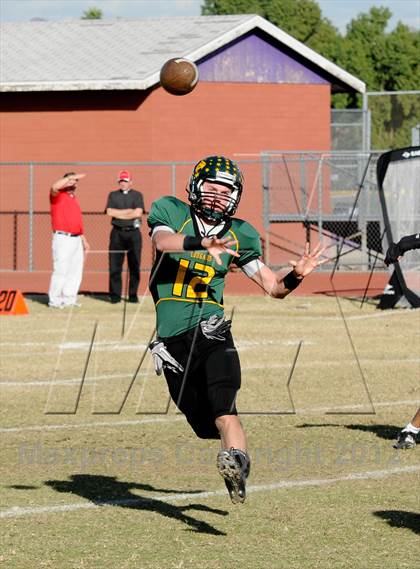 Thumbnail 1 in Show Low vs. Seton Catholic (AIA D4 Playoffs) photogallery.