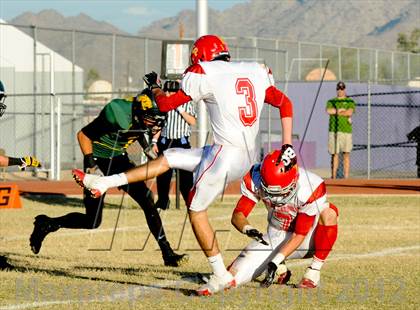 Thumbnail 2 in Show Low vs. Seton Catholic (AIA D4 Playoffs) photogallery.