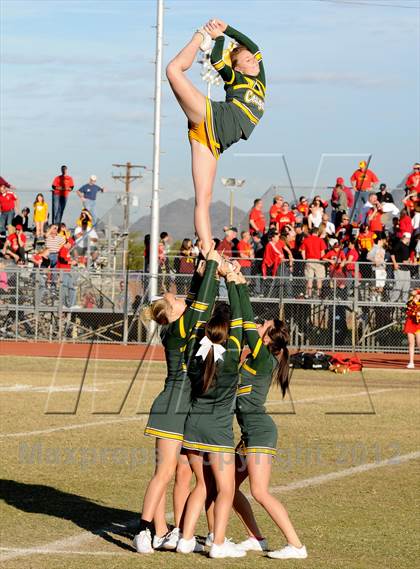 Thumbnail 2 in Show Low vs. Seton Catholic (AIA D4 Playoffs) photogallery.