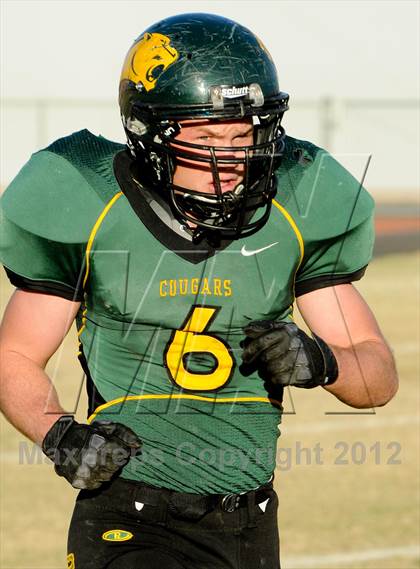 Thumbnail 3 in Show Low vs. Seton Catholic (AIA D4 Playoffs) photogallery.