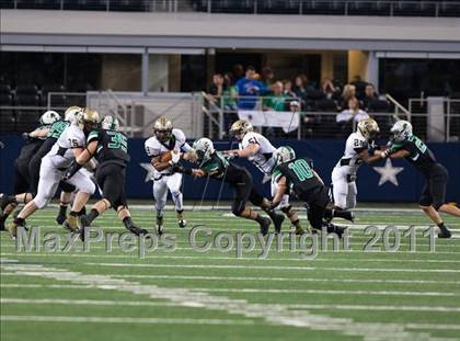 Thumbnail 1 in Carroll vs. Plano East (5A Division 1 Region 1 Bi-District) photogallery.