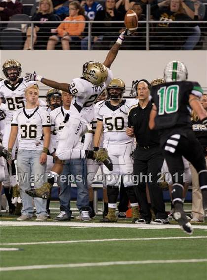 Thumbnail 3 in Carroll vs. Plano East (5A Division 1 Region 1 Bi-District) photogallery.