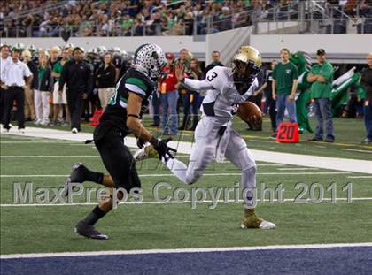 Thumbnail 1 in Carroll vs. Plano East (5A Division 1 Region 1 Bi-District) photogallery.