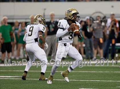Thumbnail 3 in Carroll vs. Plano East (5A Division 1 Region 1 Bi-District) photogallery.