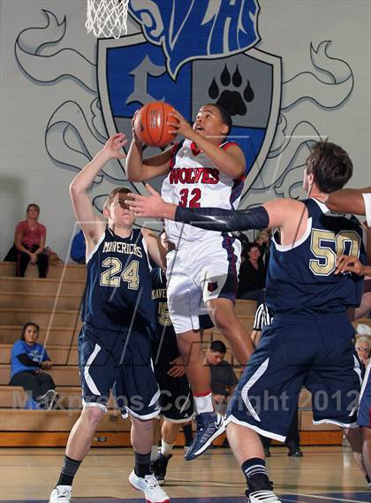 Thumbnail 2 in La Costa Canyon vs King (MaxPreps Holiday Classic) photogallery.