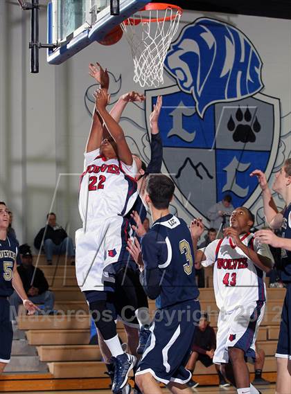 Thumbnail 3 in La Costa Canyon vs King (MaxPreps Holiday Classic) photogallery.