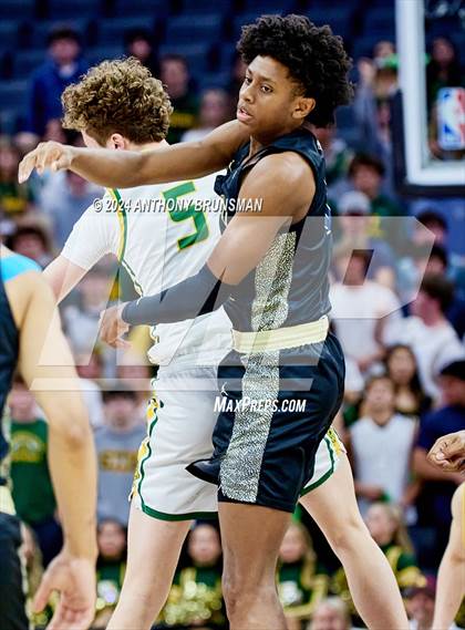 Thumbnail 3 in St. John Bosco vs San Ramon Valley (CIF State D1 Final) photogallery.