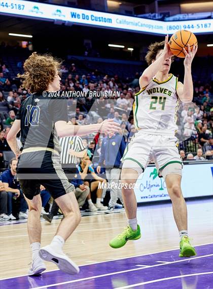 Thumbnail 3 in St. John Bosco vs San Ramon Valley (CIF State D1 Final) photogallery.