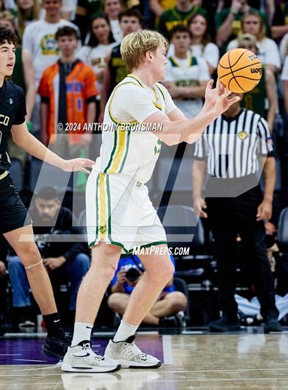 Thumbnail 2 in St. John Bosco vs San Ramon Valley (CIF State D1 Final) photogallery.