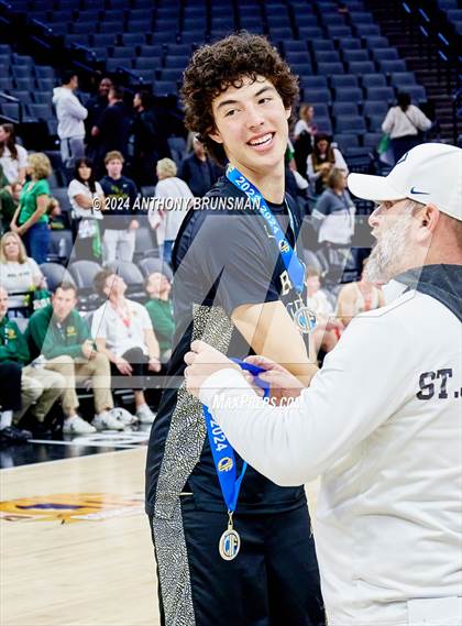 Thumbnail 2 in St. John Bosco vs San Ramon Valley (CIF State D1 Final) photogallery.