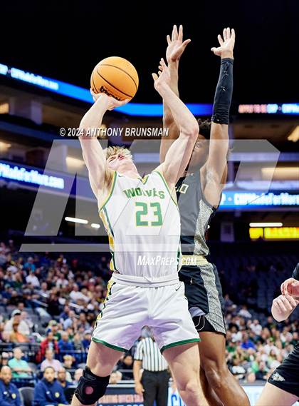 Thumbnail 3 in St. John Bosco vs San Ramon Valley (CIF State D1 Final) photogallery.