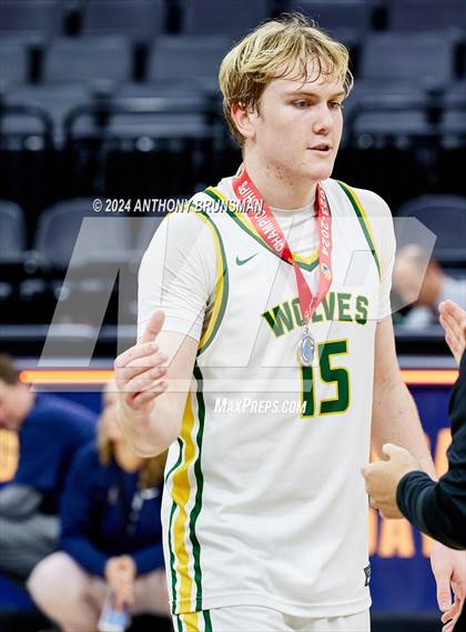 Thumbnail 3 in St. John Bosco vs San Ramon Valley (CIF State D1 Final) photogallery.