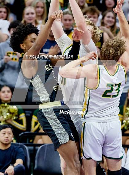 Thumbnail 3 in St. John Bosco vs San Ramon Valley (CIF State D1 Final) photogallery.