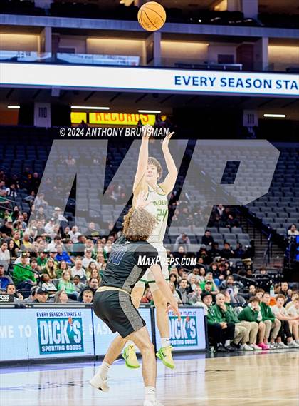 Thumbnail 3 in St. John Bosco vs San Ramon Valley (CIF State D1 Final) photogallery.