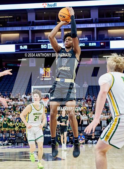 Thumbnail 1 in St. John Bosco vs San Ramon Valley (CIF State D1 Final) photogallery.