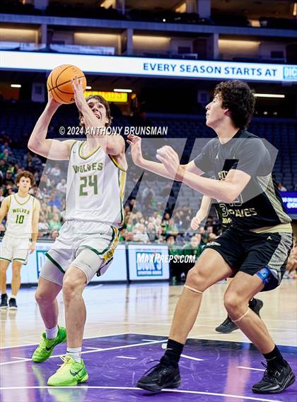 Thumbnail 3 in St. John Bosco vs San Ramon Valley (CIF State D1 Final) photogallery.