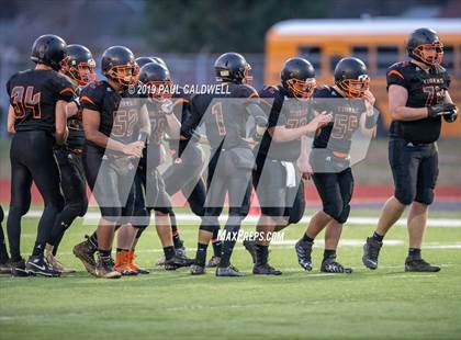Thumbnail 3 in Toledo vs. Napavine (WIAA 2B Quarterfinal) photogallery.