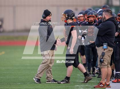 Thumbnail 3 in Toledo vs. Napavine (WIAA 2B Quarterfinal) photogallery.