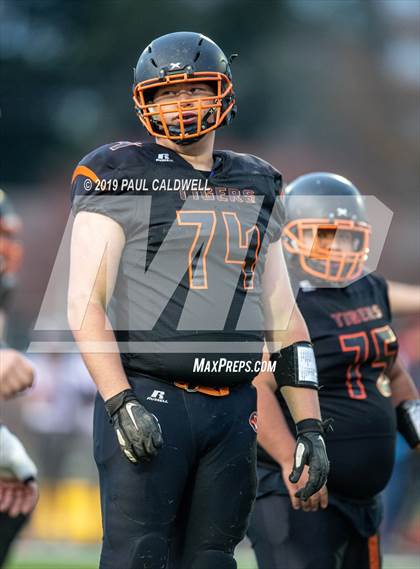 Thumbnail 1 in Toledo vs. Napavine (WIAA 2B Quarterfinal) photogallery.