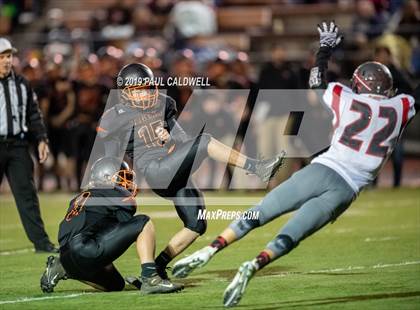 Thumbnail 1 in Toledo vs. Napavine (WIAA 2B Quarterfinal) photogallery.
