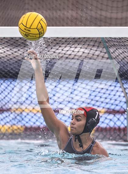 Thumbnail 3 in Clovis @ Clovis West (CIF CS D1 Championship) photogallery.