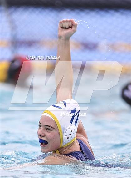 Thumbnail 2 in Clovis @ Clovis West (CIF CS D1 Championship) photogallery.