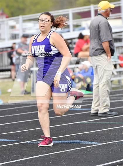 Thumbnail 3 in Warner Invitational photogallery.