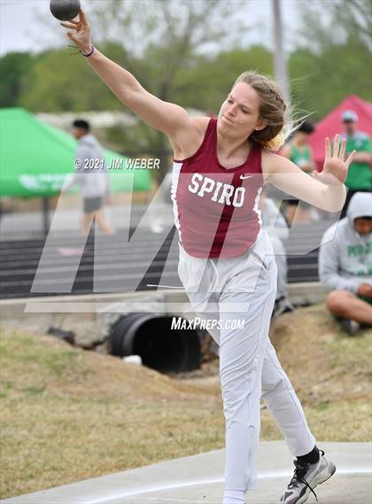 Thumbnail 1 in Warner Invitational photogallery.