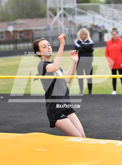 Thumbnail 1 in Warner Invitational photogallery.