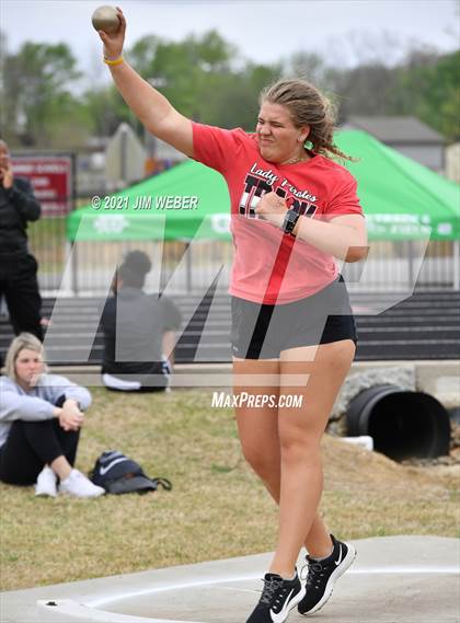 Thumbnail 2 in Warner Invitational photogallery.