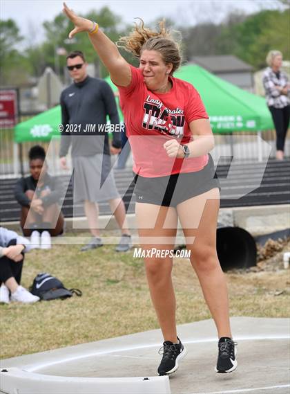 Thumbnail 2 in Warner Invitational photogallery.