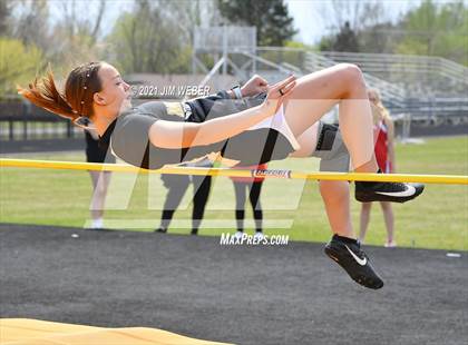 Thumbnail 1 in Warner Invitational photogallery.