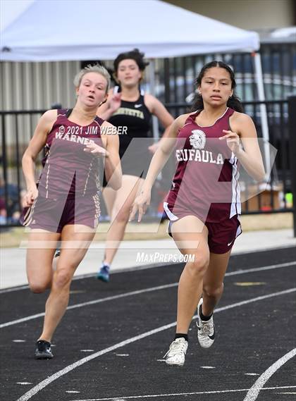 Thumbnail 3 in Warner Invitational photogallery.