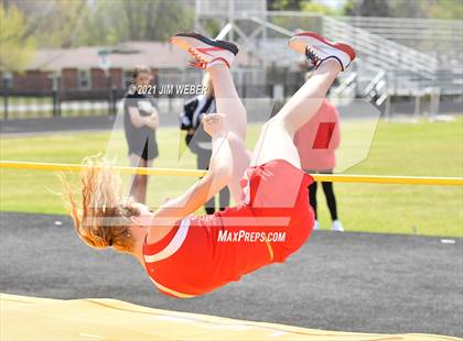 Thumbnail 2 in Warner Invitational photogallery.