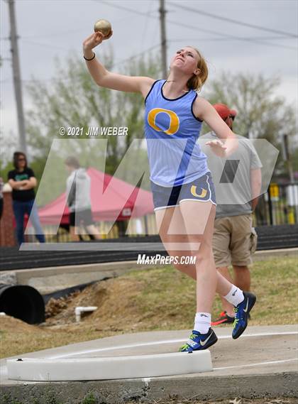Thumbnail 3 in Warner Invitational photogallery.