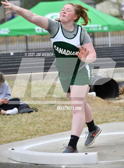 Thumbnail 3 in Warner Invitational photogallery.