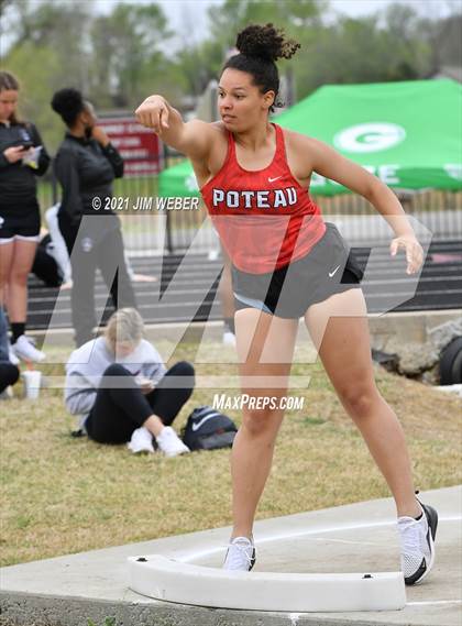 Thumbnail 2 in Warner Invitational photogallery.