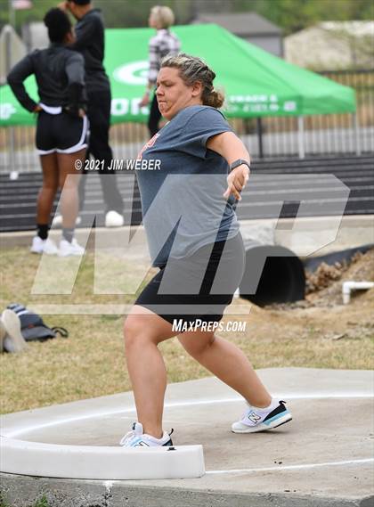 Thumbnail 3 in Warner Invitational photogallery.