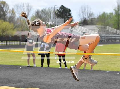 Thumbnail 1 in Warner Invitational photogallery.