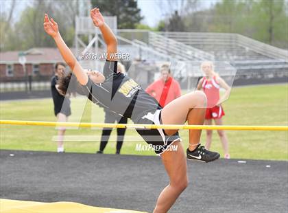 Thumbnail 2 in Warner Invitational photogallery.