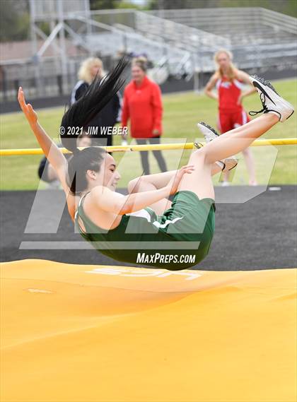 Thumbnail 1 in Warner Invitational photogallery.