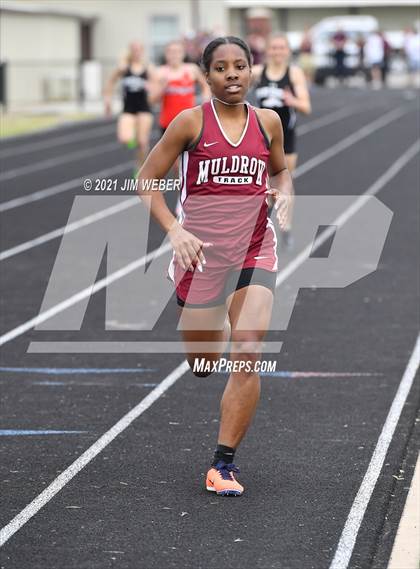 Thumbnail 3 in Warner Invitational photogallery.