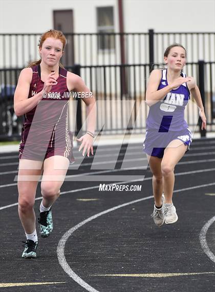 Thumbnail 3 in Warner Invitational photogallery.