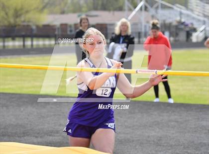 Thumbnail 1 in Warner Invitational photogallery.