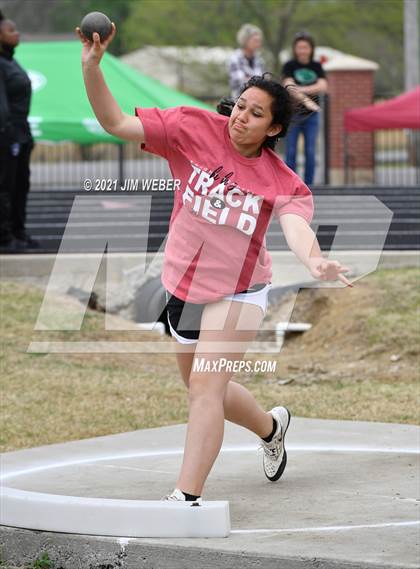 Thumbnail 2 in Warner Invitational photogallery.