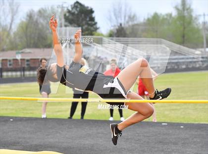 Thumbnail 3 in Warner Invitational photogallery.